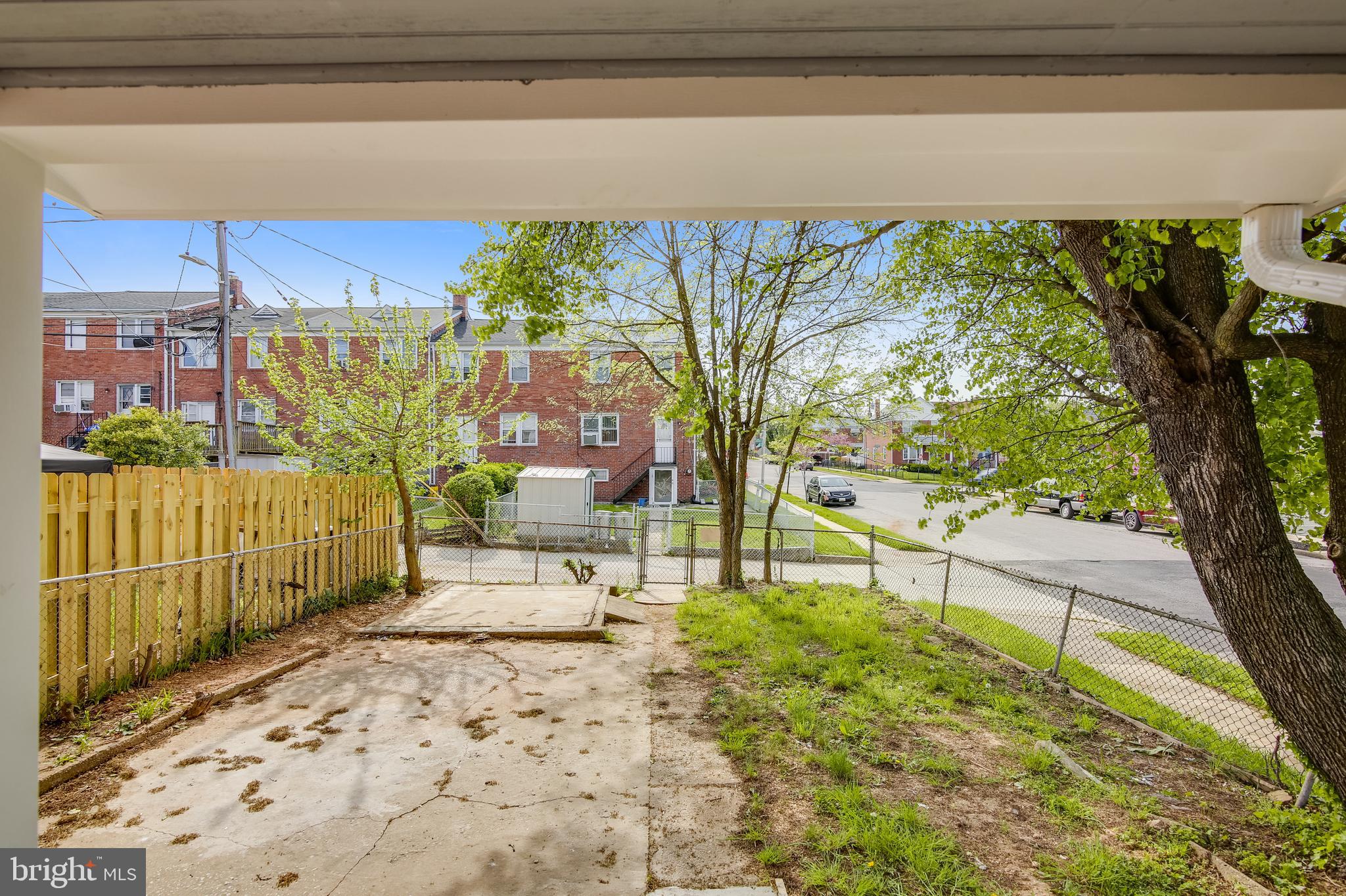 CLIFTON - Residential