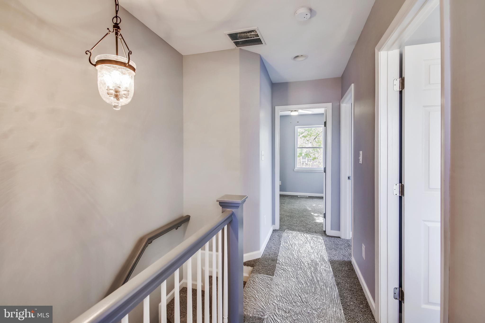 CLIFTON - Residential