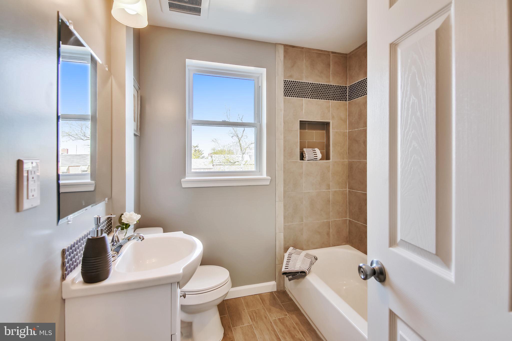 CLIFTON - Residential