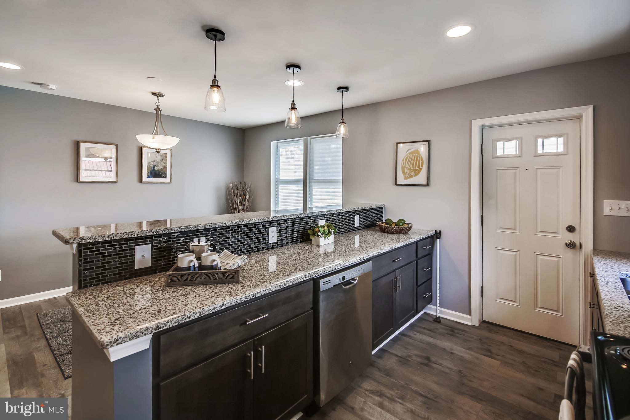 CLIFTON - Residential