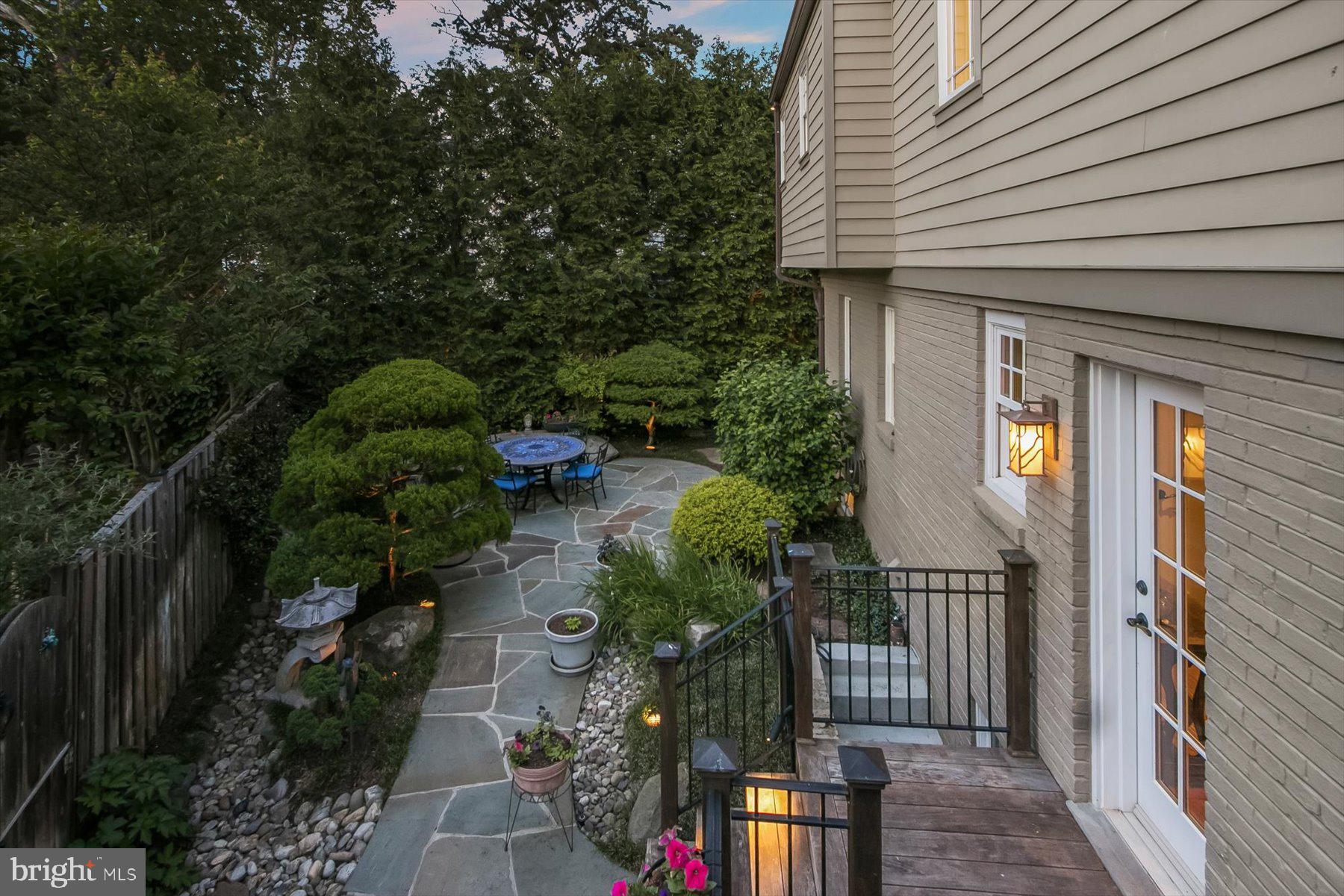 BANNOCKBURN - Residential