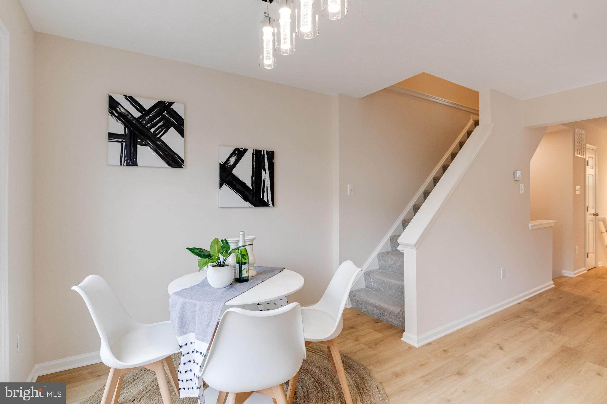 VILLAGE OF PAWNEE - Residential