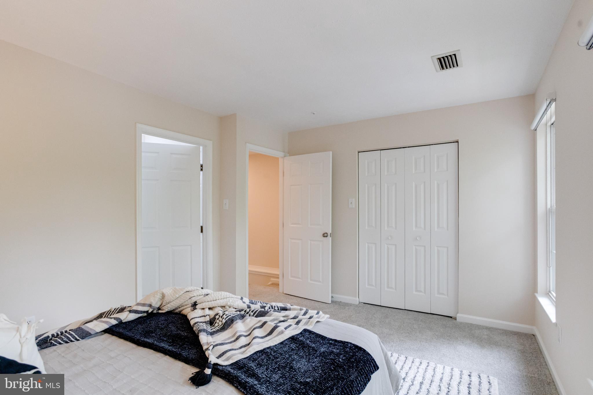 VILLAGE OF PAWNEE - Residential