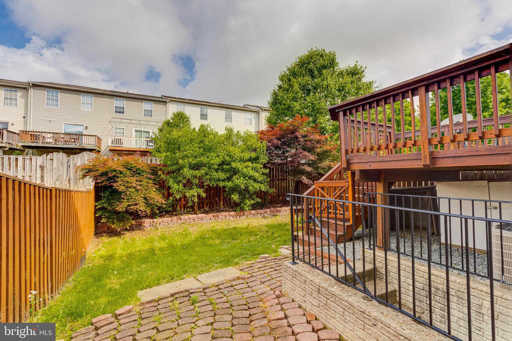 VILLAGE OF PAWNEE - Residential