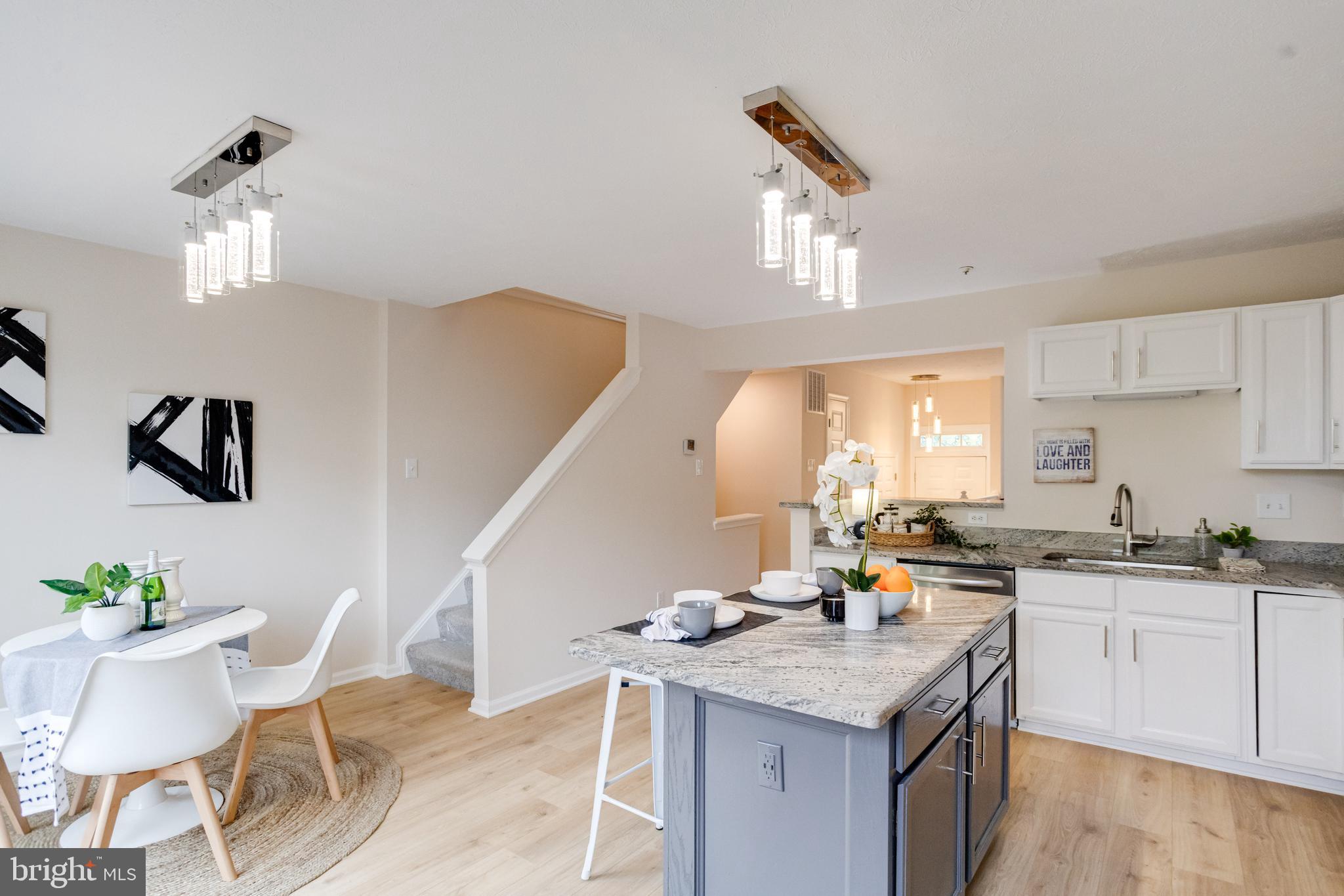 VILLAGE OF PAWNEE - Residential