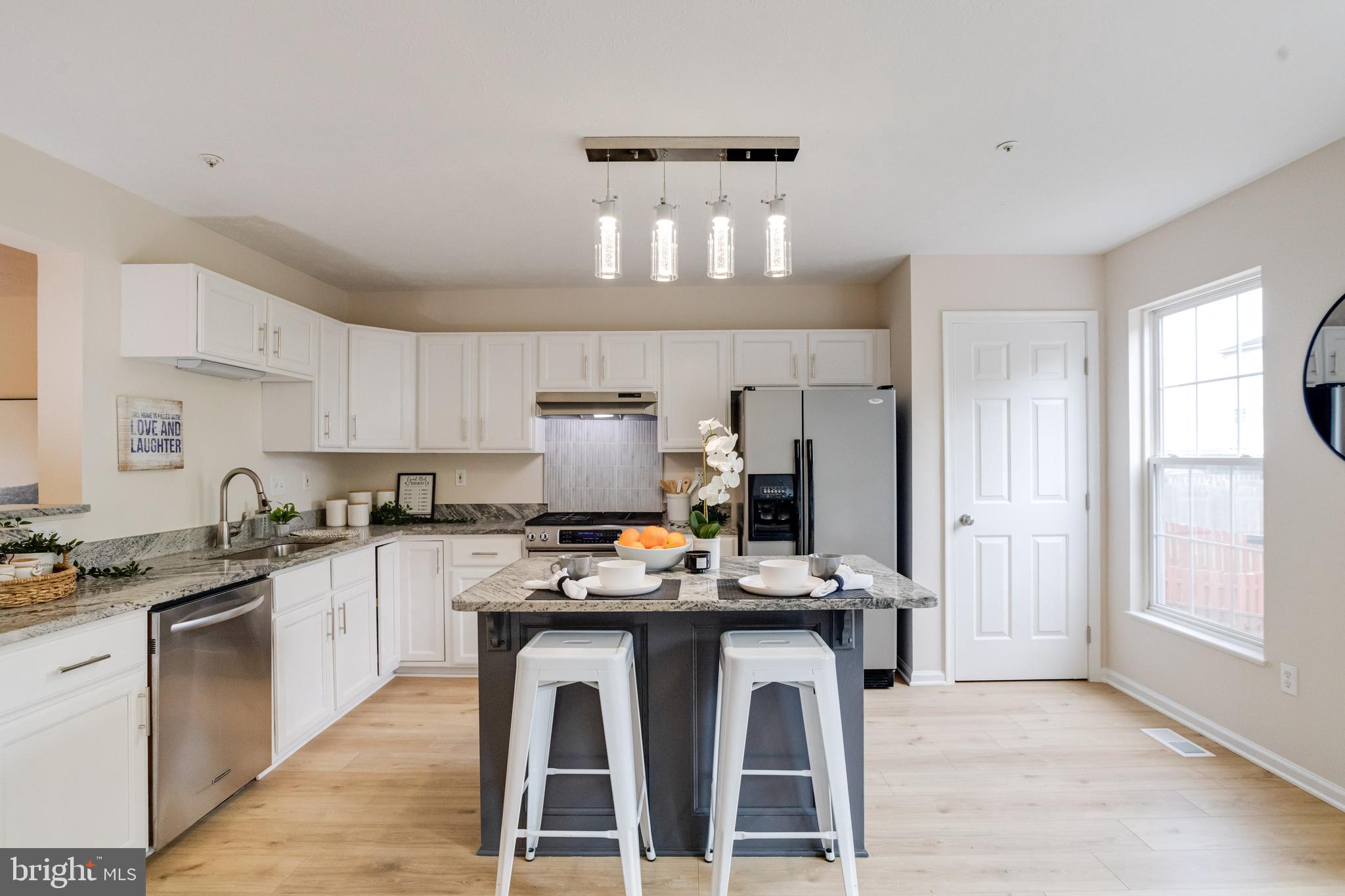 VILLAGE OF PAWNEE - Residential