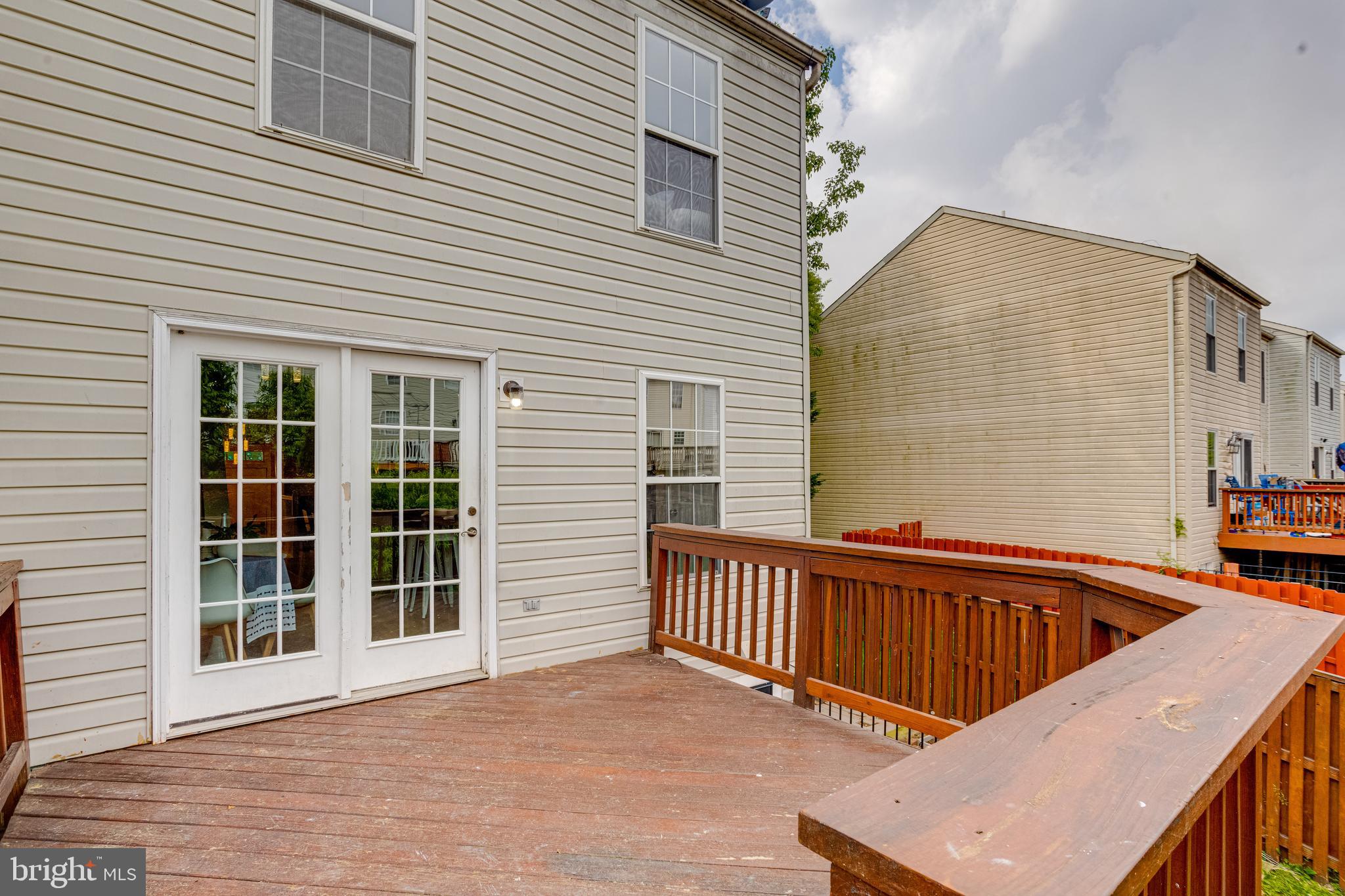 VILLAGE OF PAWNEE - Residential