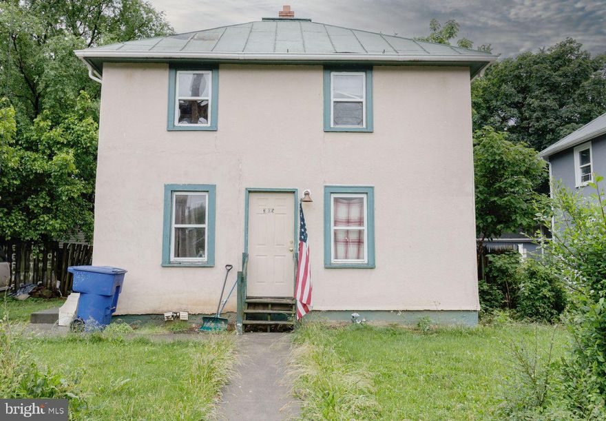 Investor Special in the Historic District!

305 Prospect Street offers a rare opportunity to own a property in the heart of Front Royal’s charming historic district. This home is in need of major rehabilitation, making it ideal for investors, contractors, or buyers looking to restore a classic property to its full potential.

With timeless character and historic appeal, this property is brimming with possibilities. Whether you're looking to renovate and resell, rent, or create your dream home, the location and structure provide a strong foundation for success.

Please Note:

Property is tenant-occupied – Do Not Disturb Tenant

Sold As-Is – Seller will make no repairs

Owner has never occupied the property

Unlock the potential of this diamond in the rough – schedule your viewing today (appointment required).