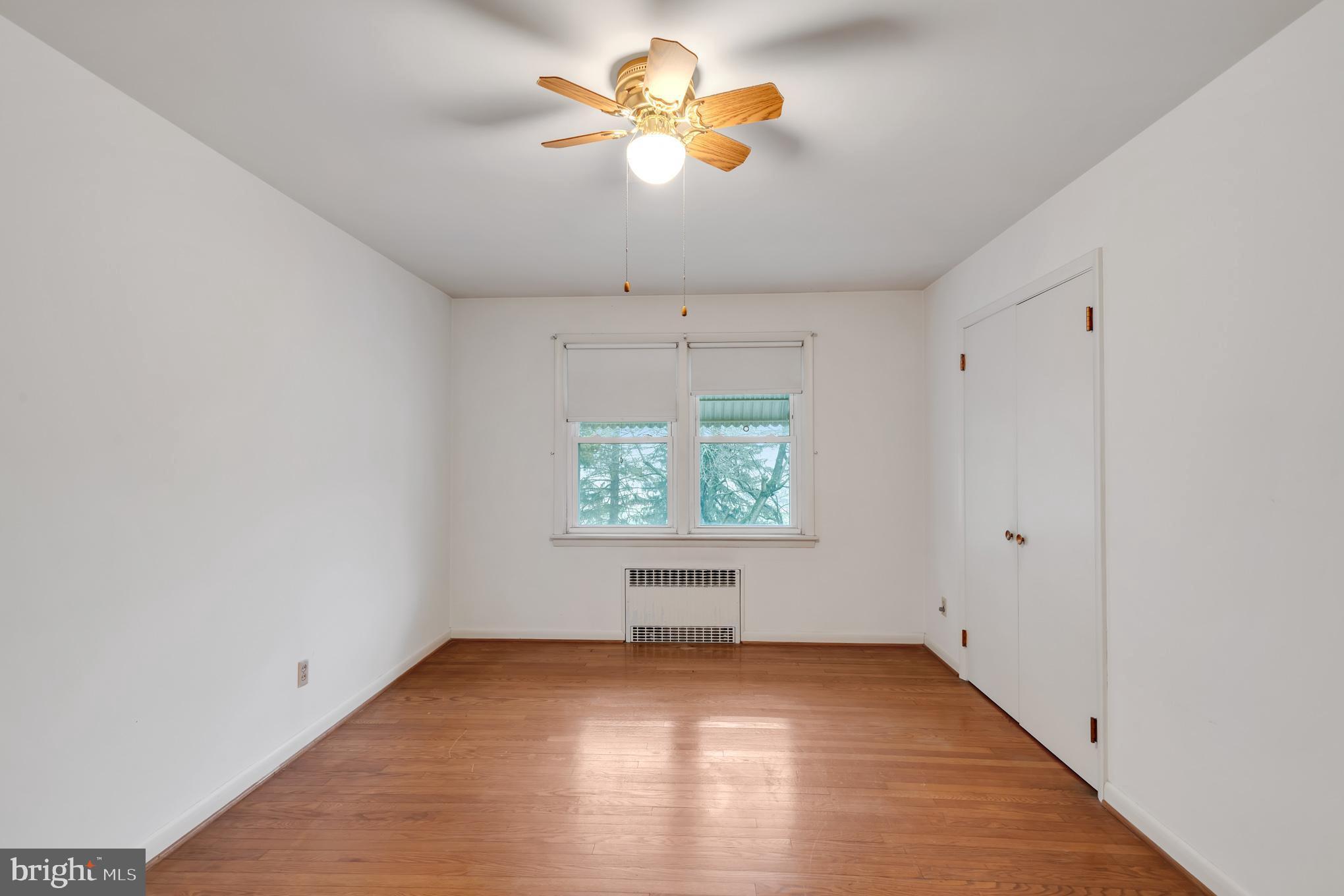 HILLCREST - Residential