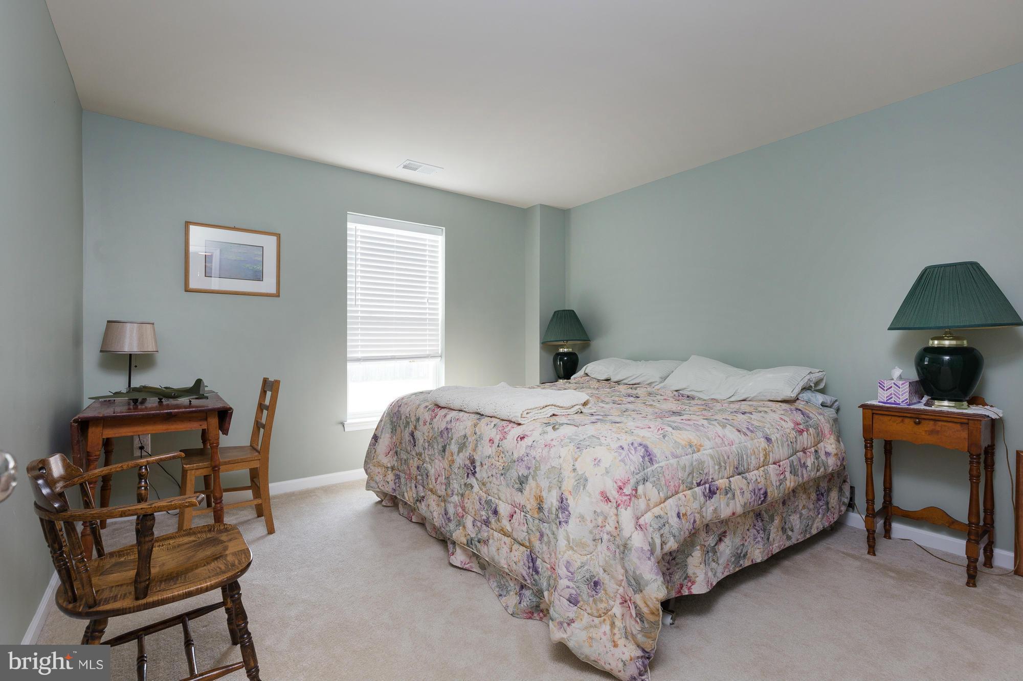 STAFFORD LAKES VILLAGE - Residential