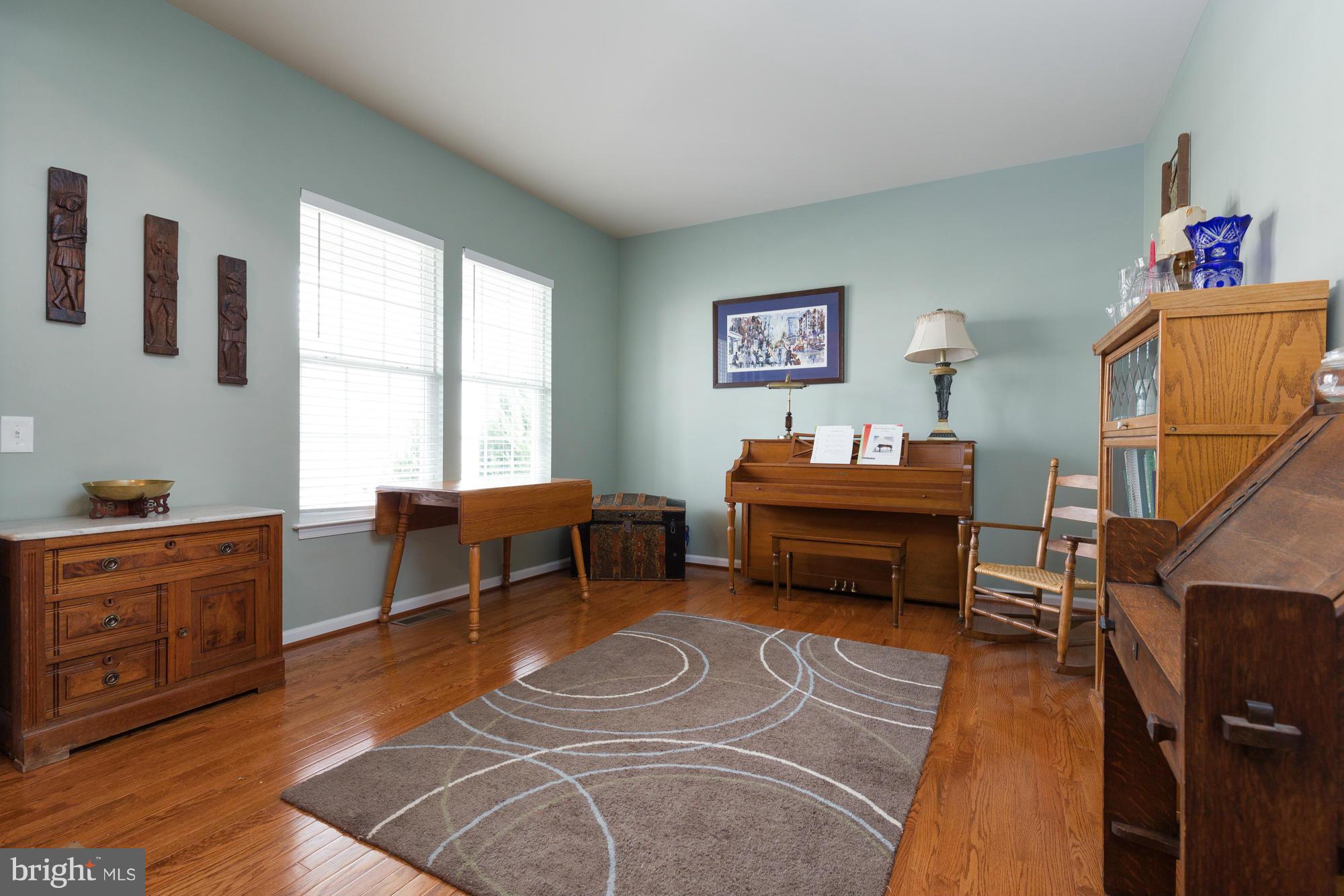 STAFFORD LAKES VILLAGE - Residential