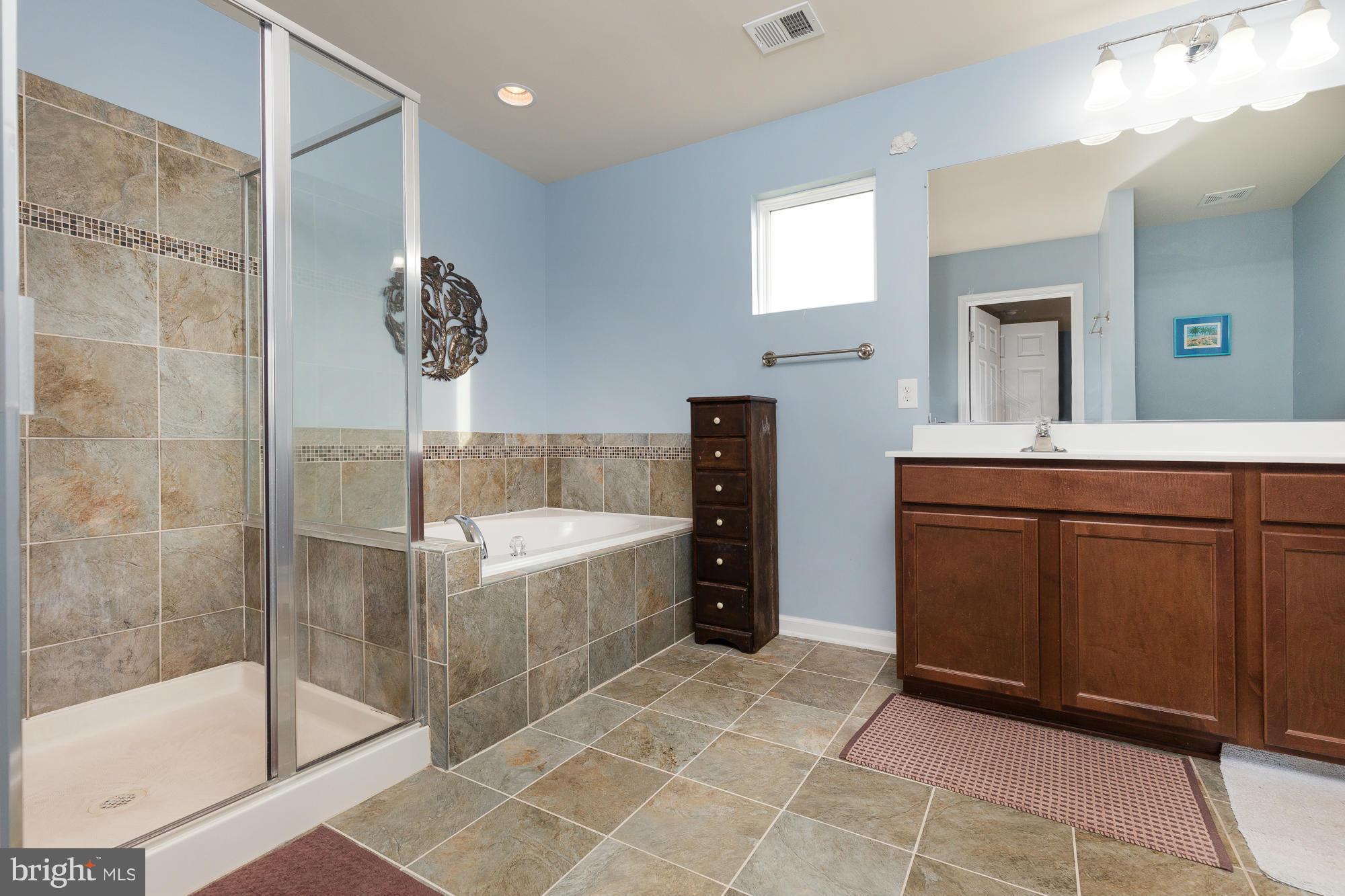 STAFFORD LAKES VILLAGE - Residential