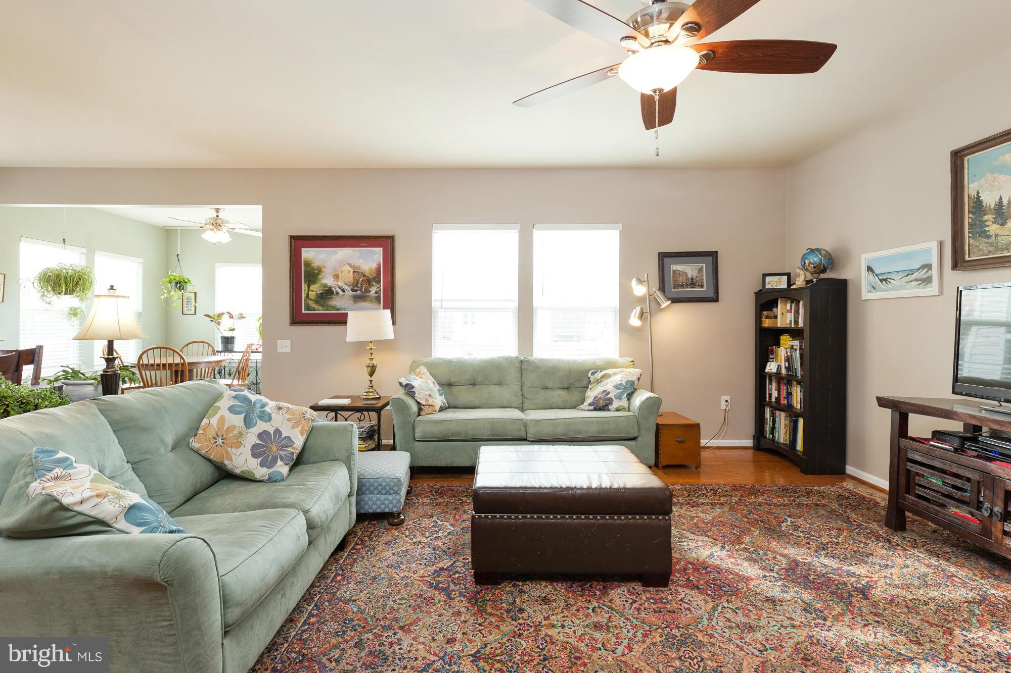 STAFFORD LAKES VILLAGE - Residential