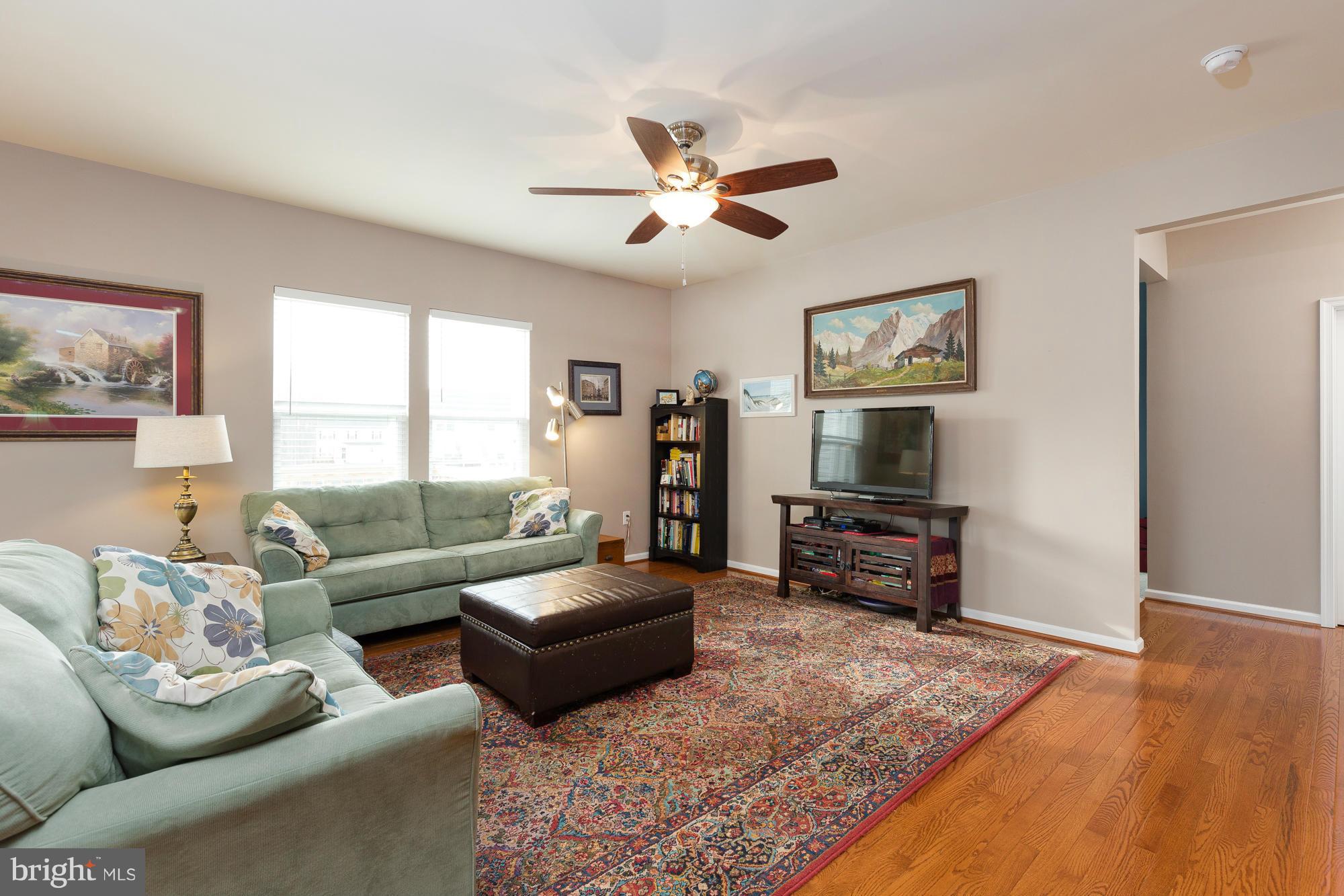 STAFFORD LAKES VILLAGE - Residential