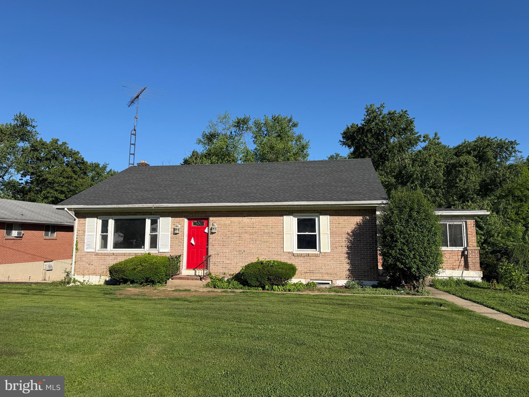5700 ALLENTOWN PI