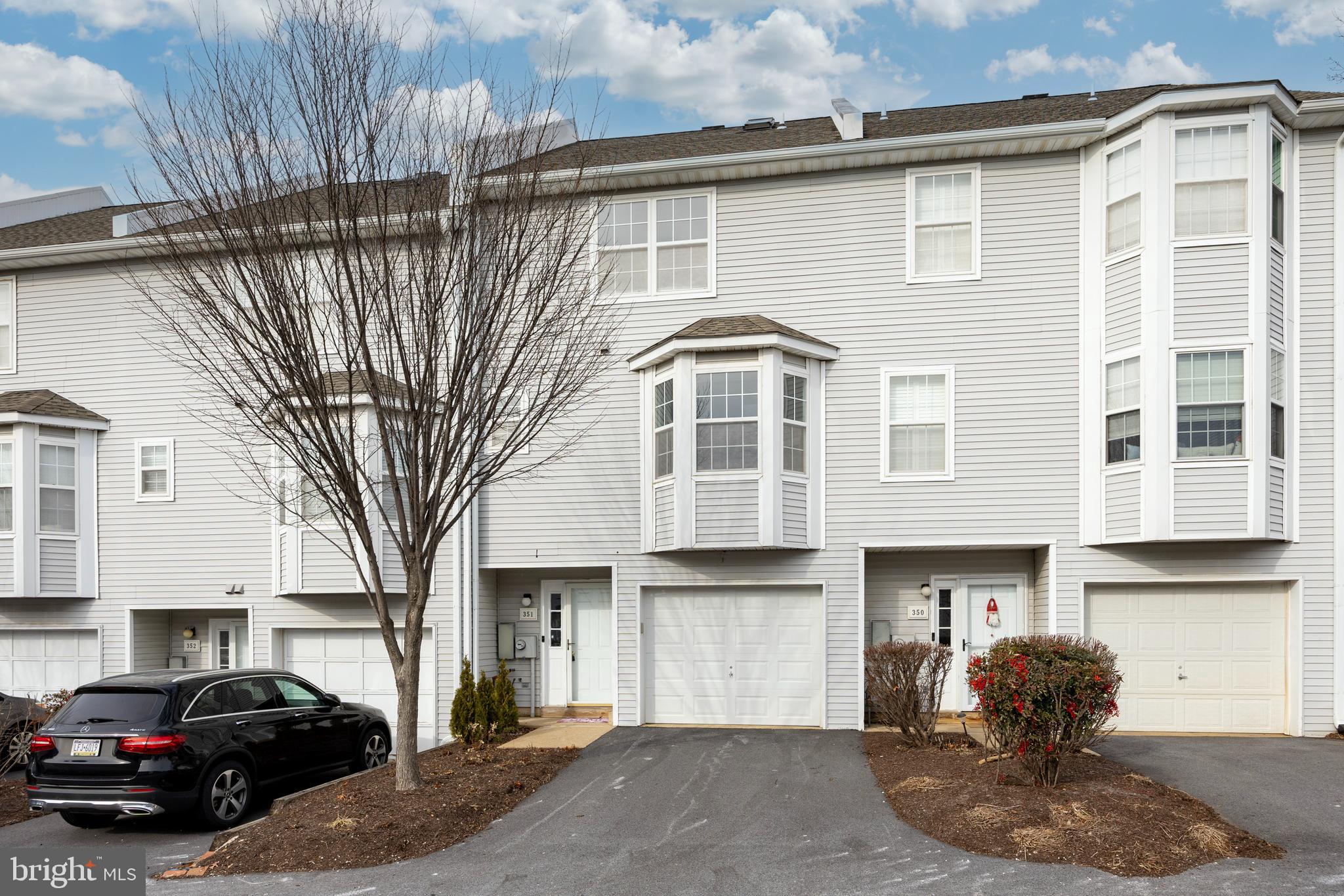 EXTON STATION - Residential