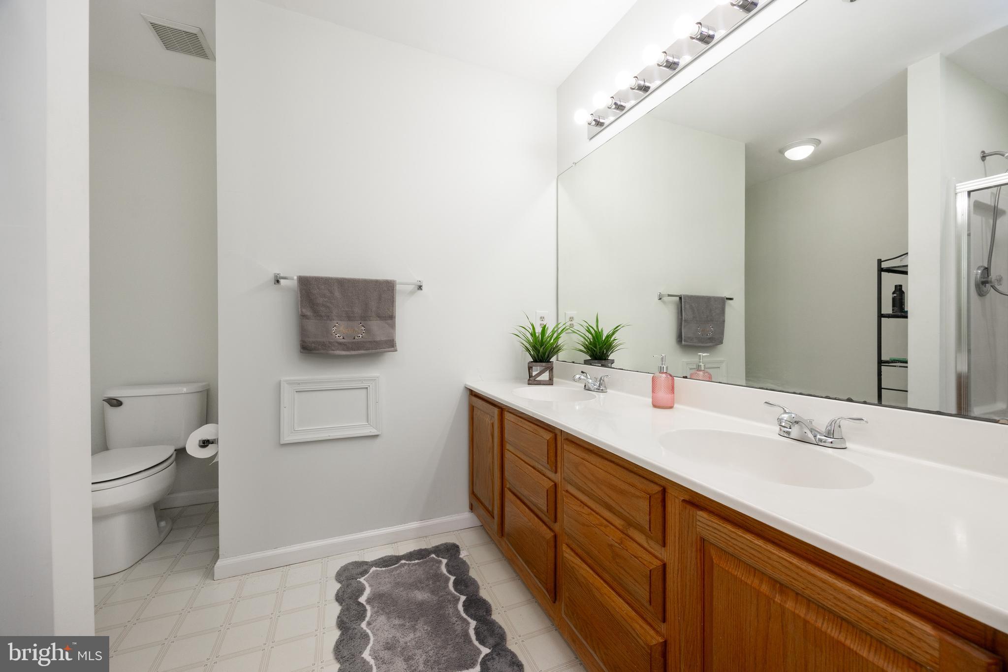 EXTON STATION - Residential