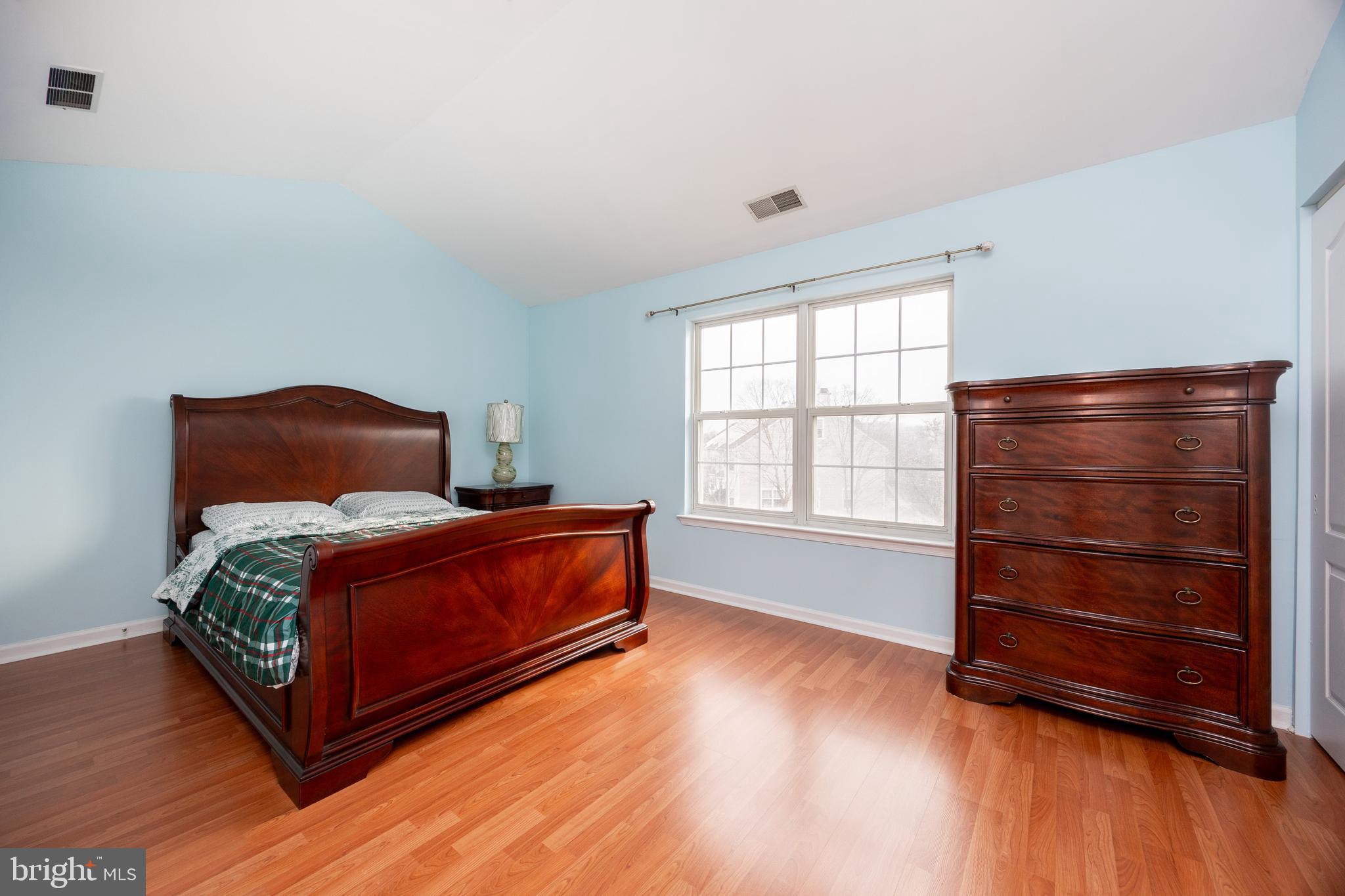 EXTON STATION - Residential