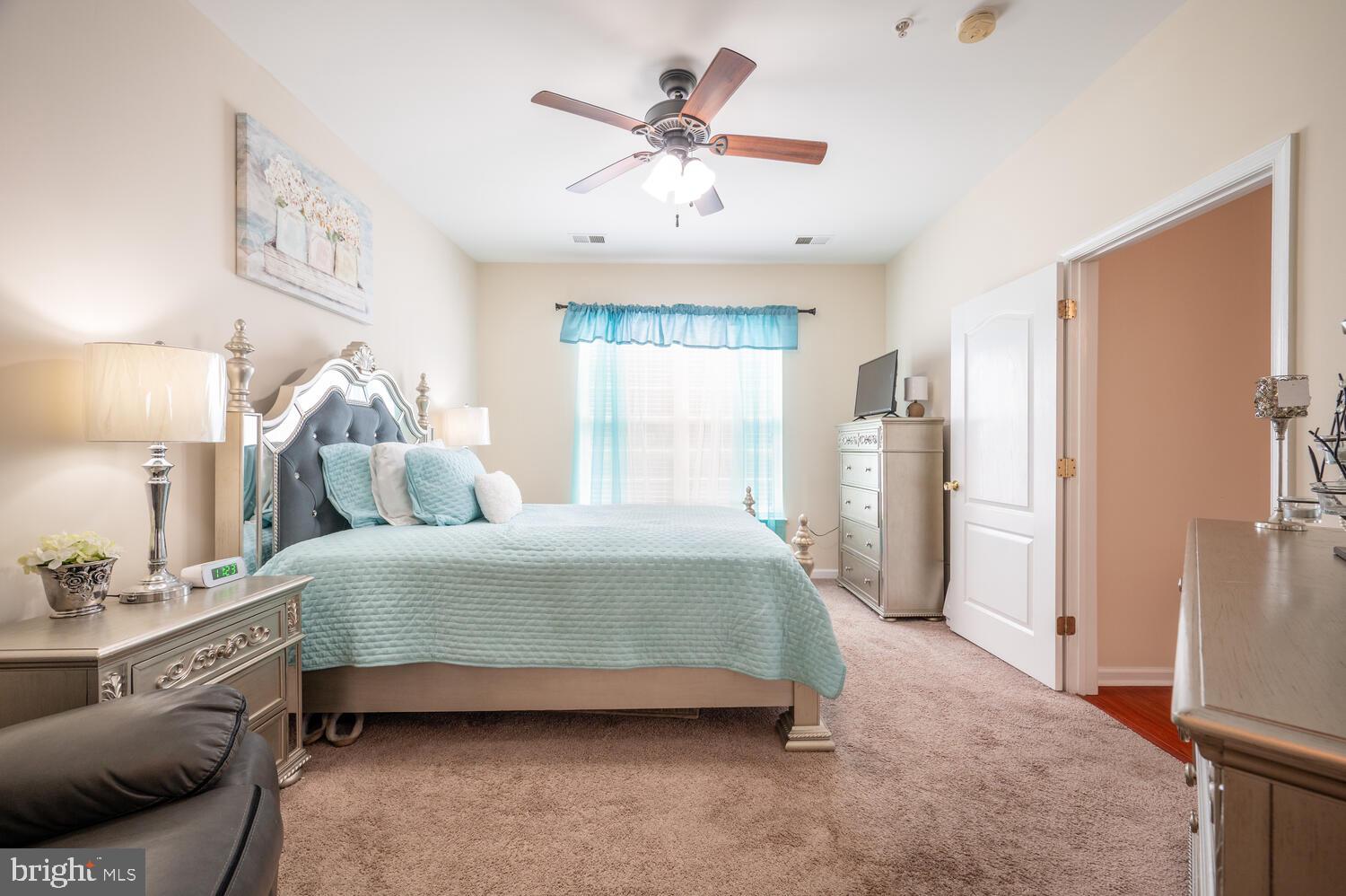 THE RESERVE CONDOMINIUMS - Residential