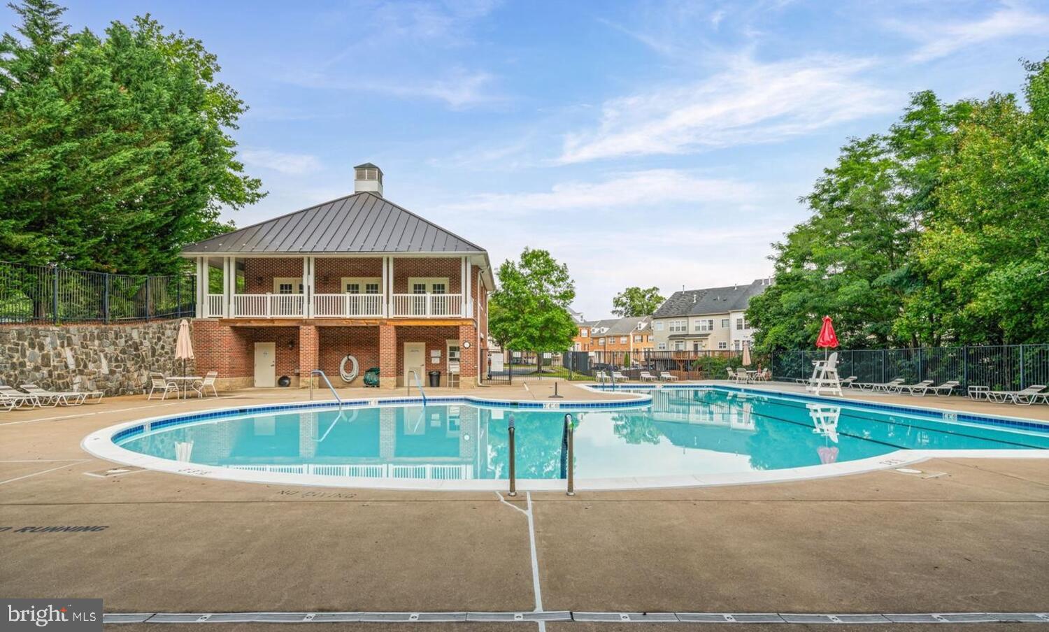 THE RESERVE CONDOMINIUMS - Residential