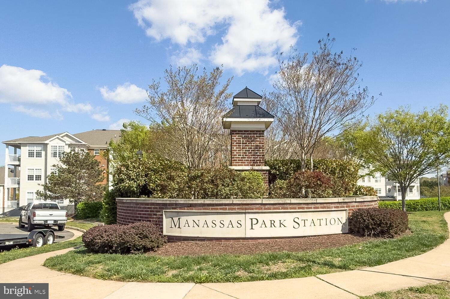 THE RESERVE CONDOMINIUMS - Residential