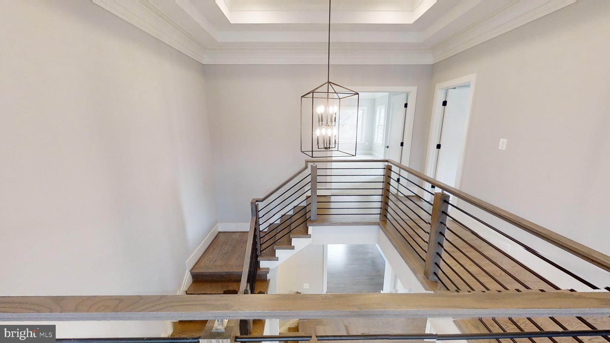 VIENNA WOODS - Residential