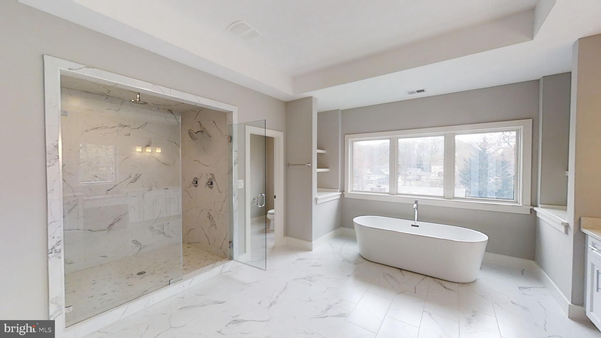 VIENNA WOODS - Residential