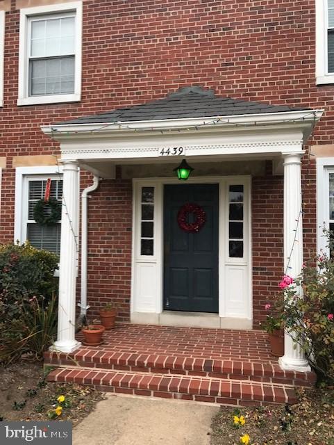 4439 36TH STREET S B2