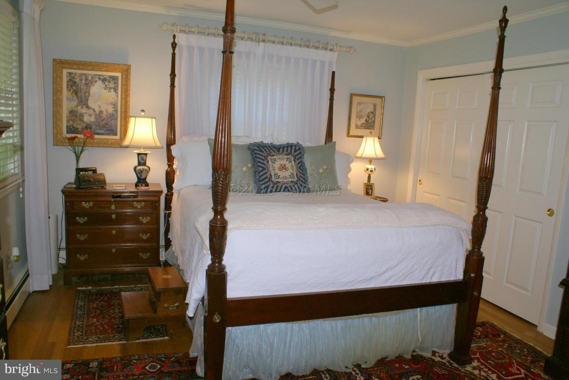 HUNTING PARK - Residential