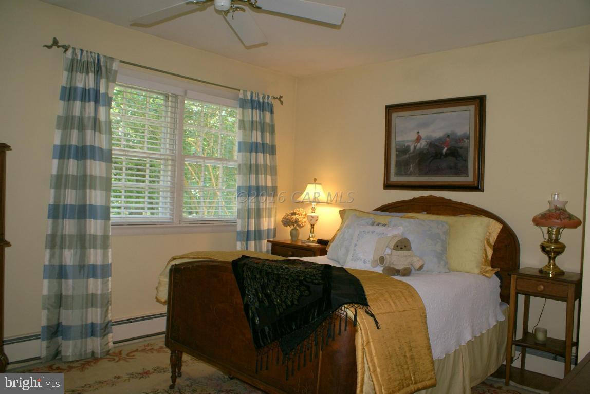 HUNTING PARK - Residential