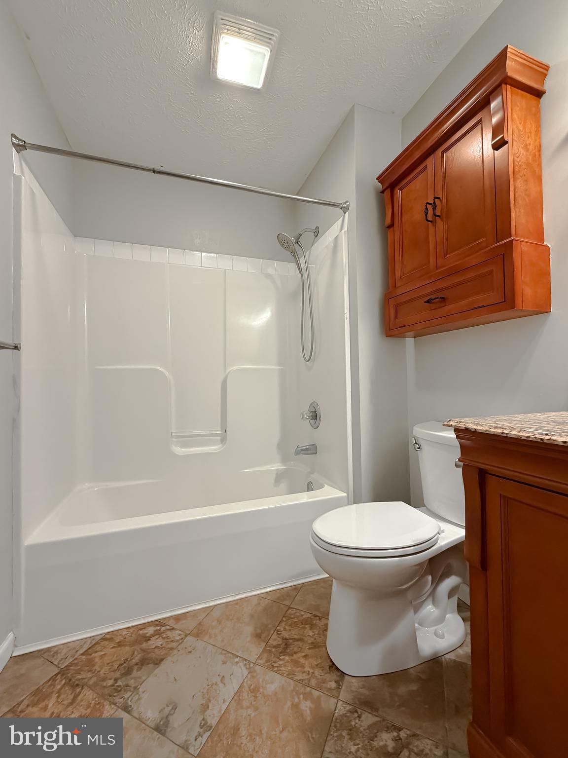 SUMMERWOOD - Residential