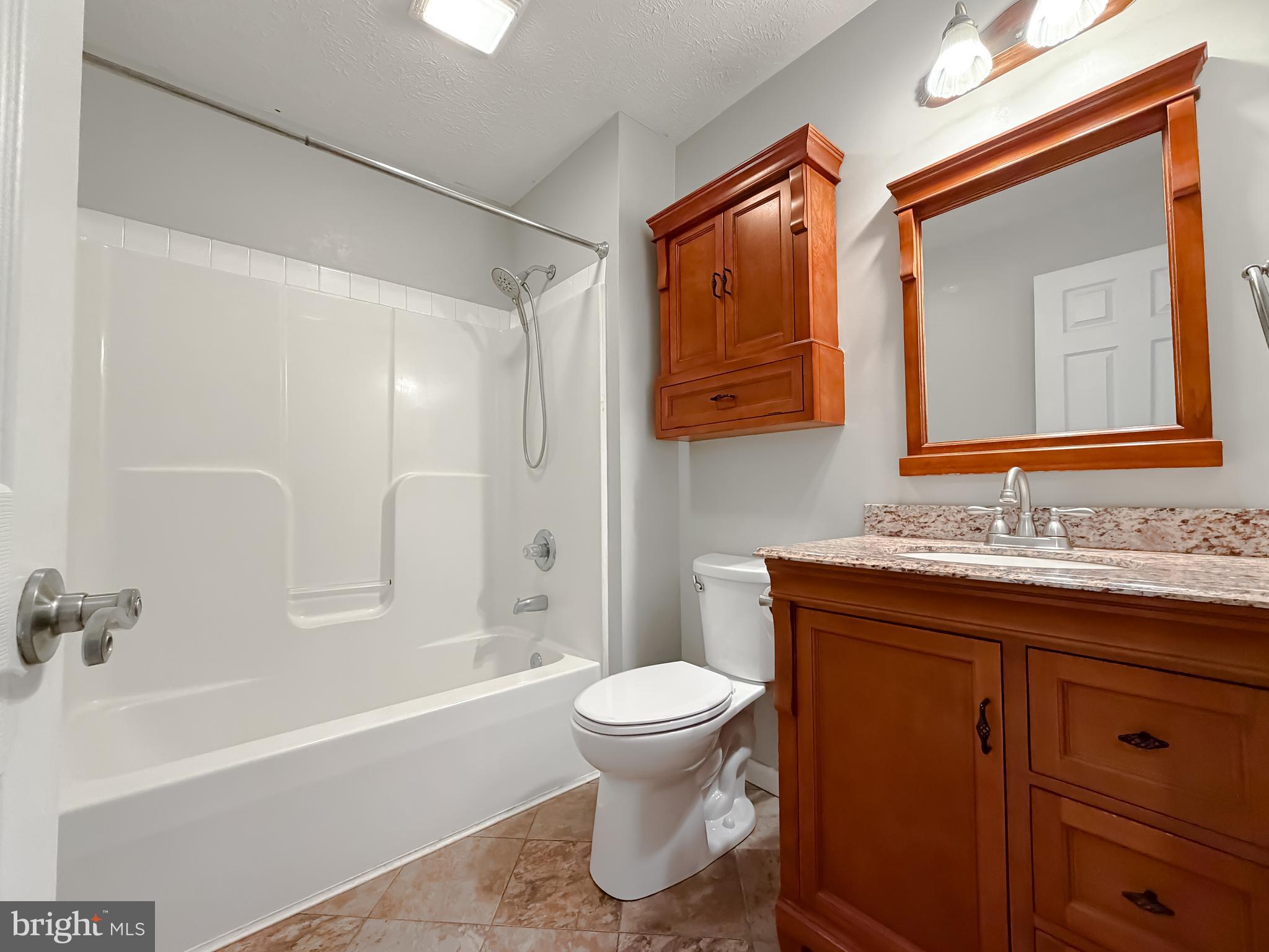 SUMMERWOOD - Residential