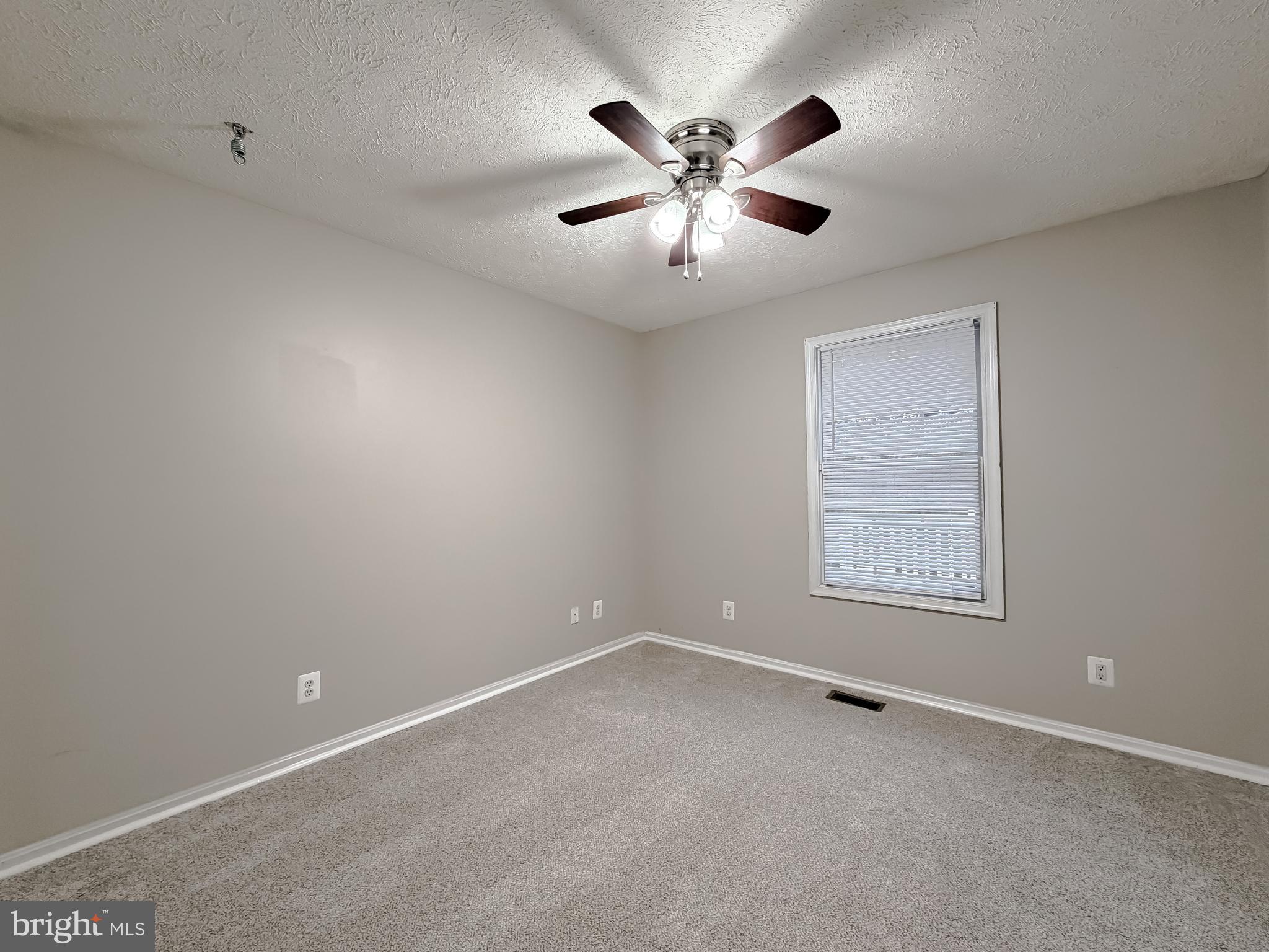 SUMMERWOOD - Residential