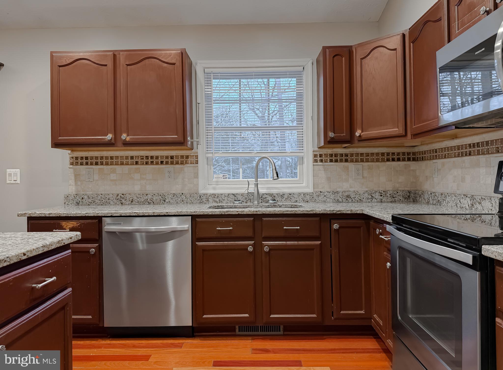 SUMMERWOOD - Residential