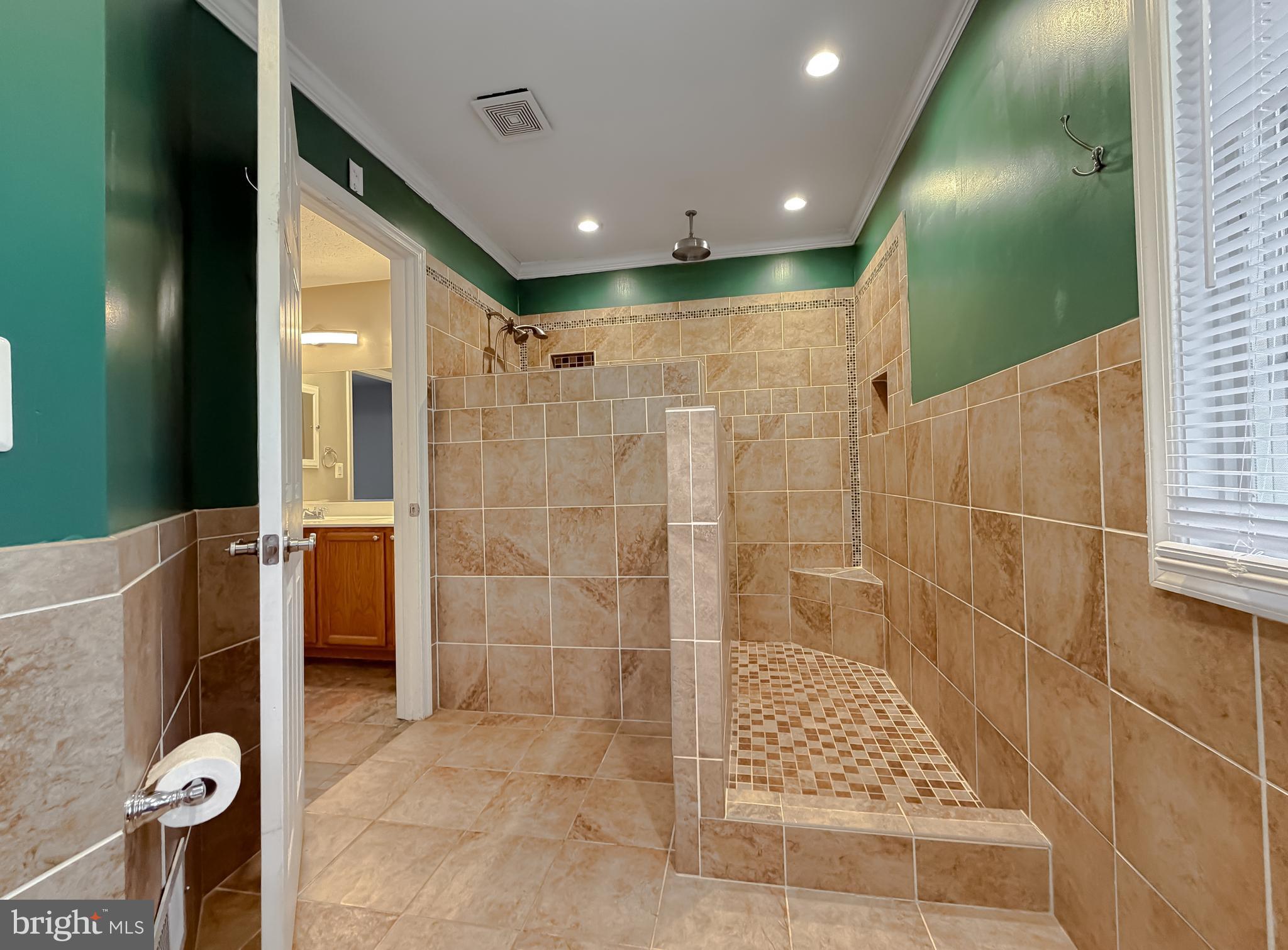 SUMMERWOOD - Residential