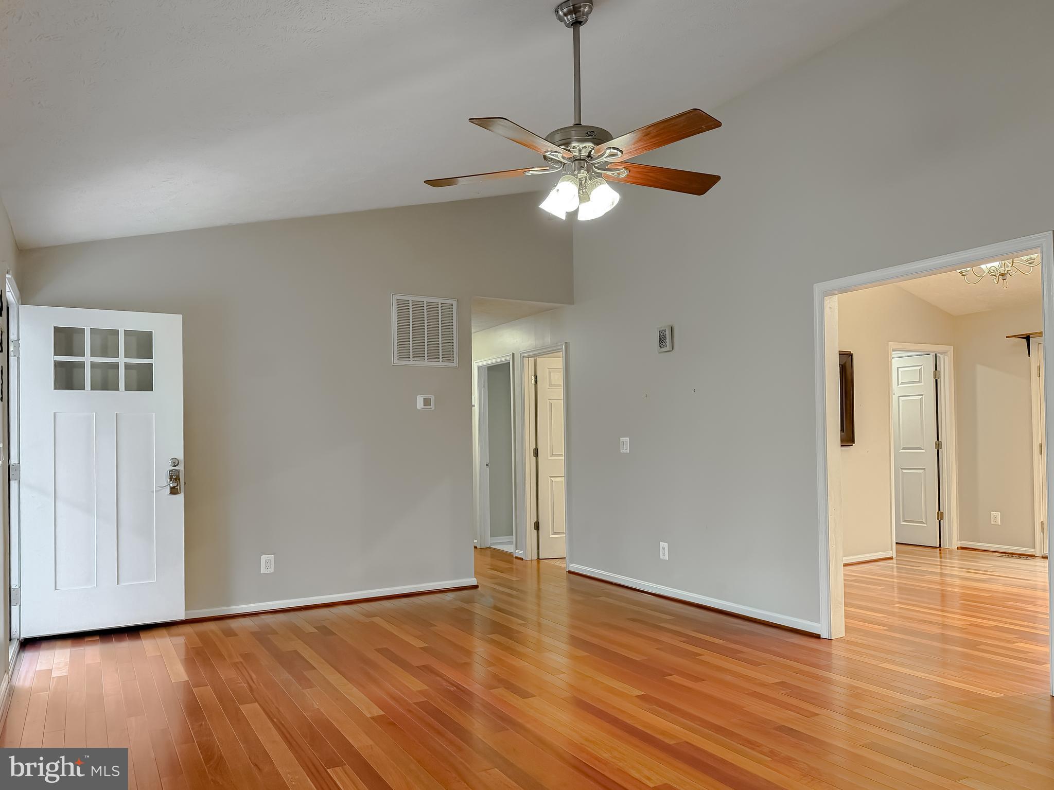 SUMMERWOOD - Residential