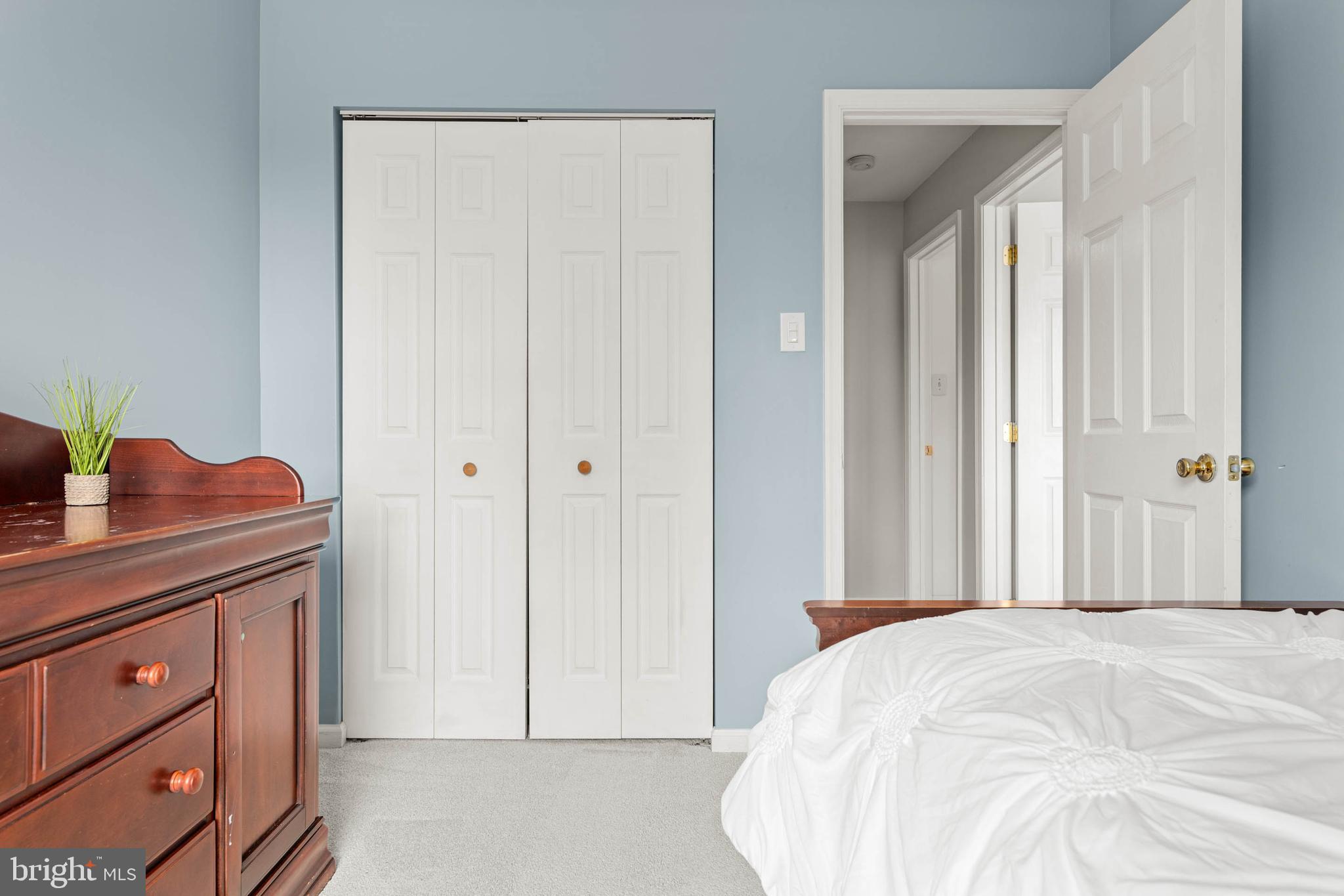 CHARLESTOWN OAKS - Residential