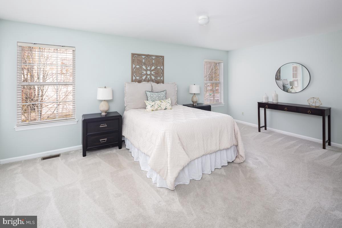 CHARLESTOWN OAKS - Residential