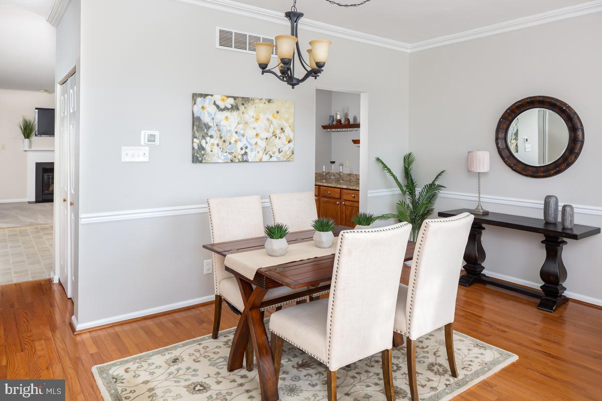 CHARLESTOWN OAKS - Residential