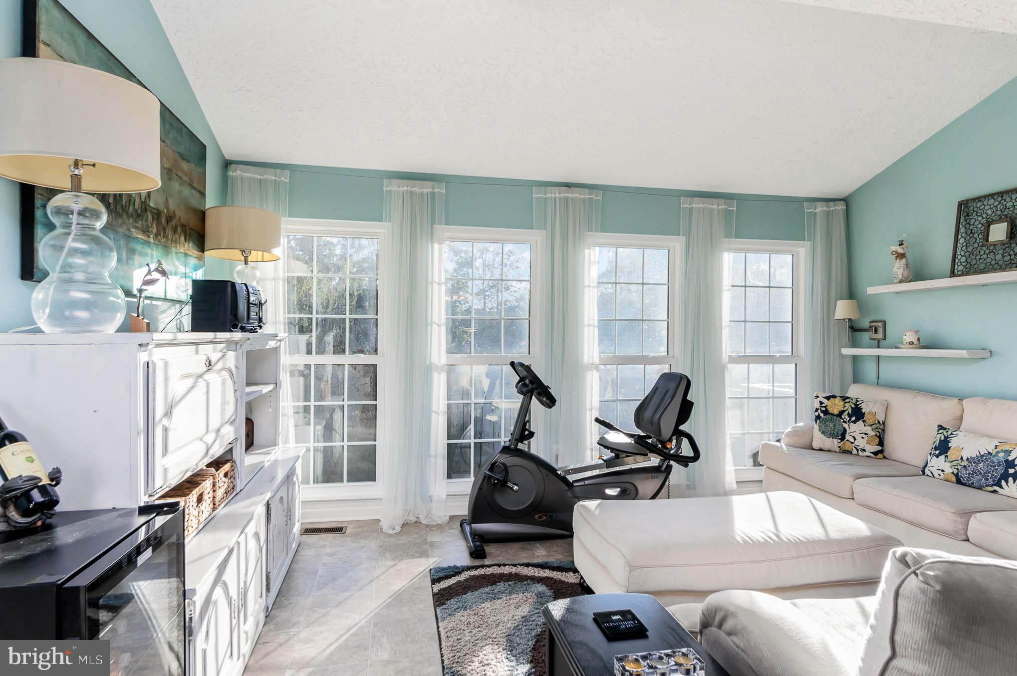 CHESAPEAKE CLUB - Residential