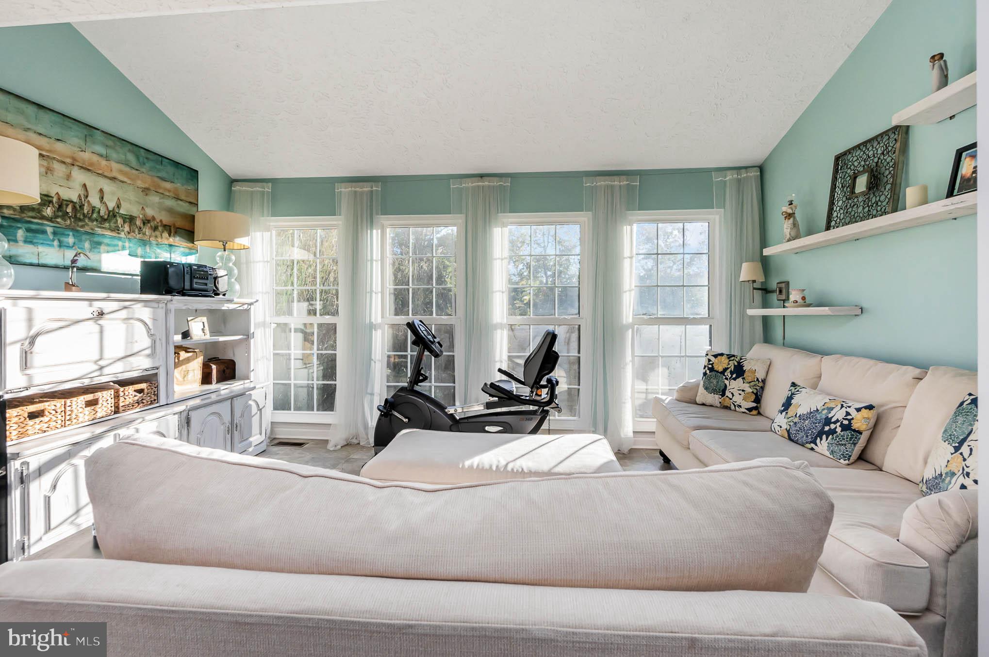 CHESAPEAKE CLUB - Residential