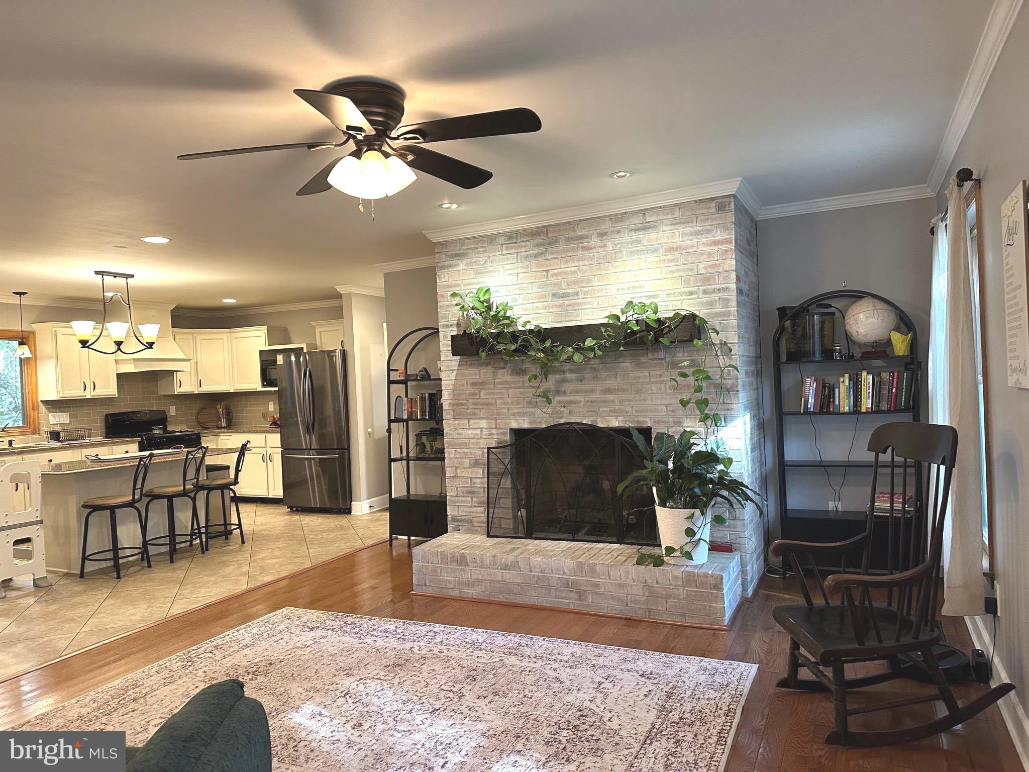 EASTLAKE ESTATES - Residential