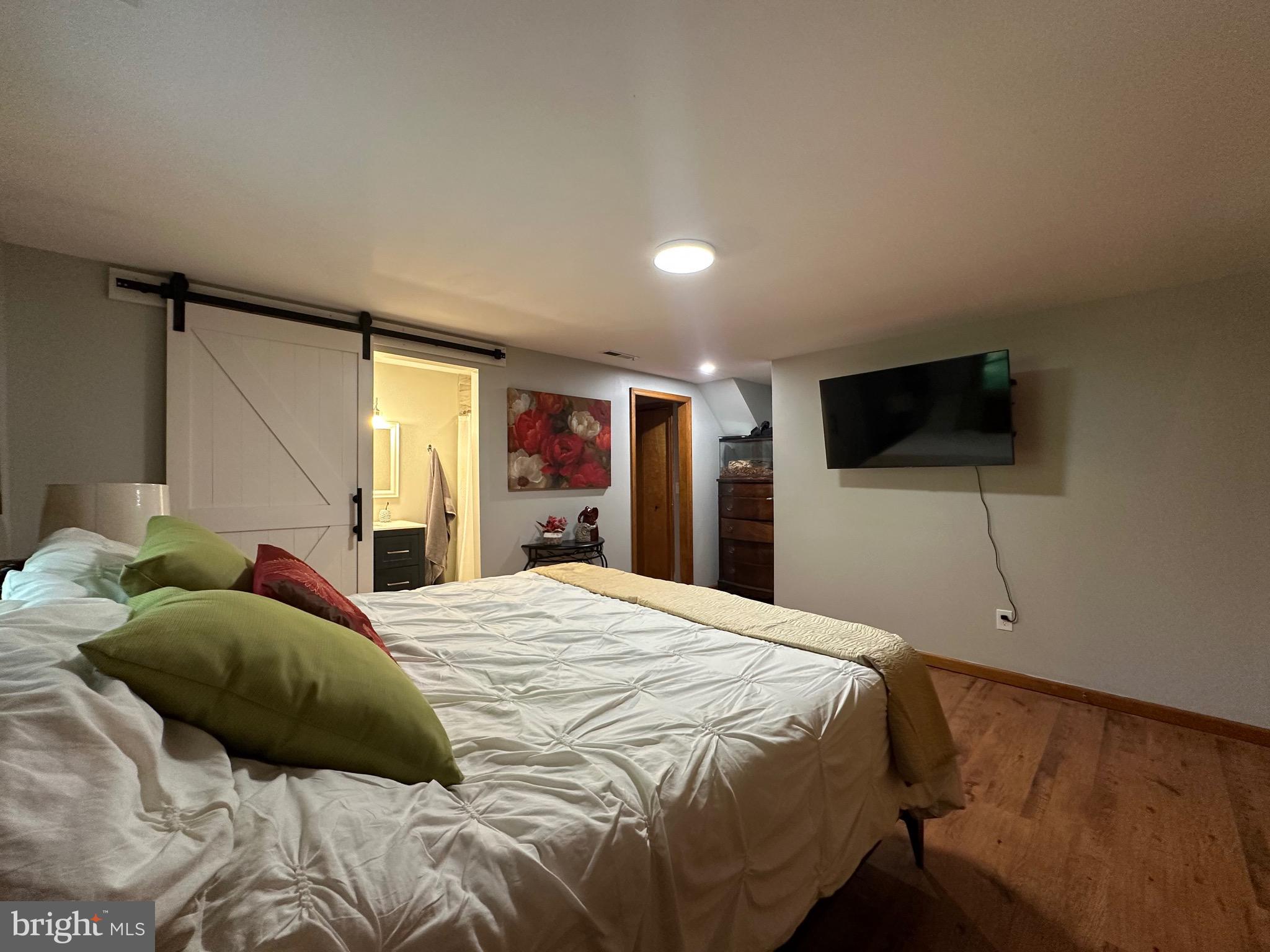 EASTLAKE ESTATES - Residential