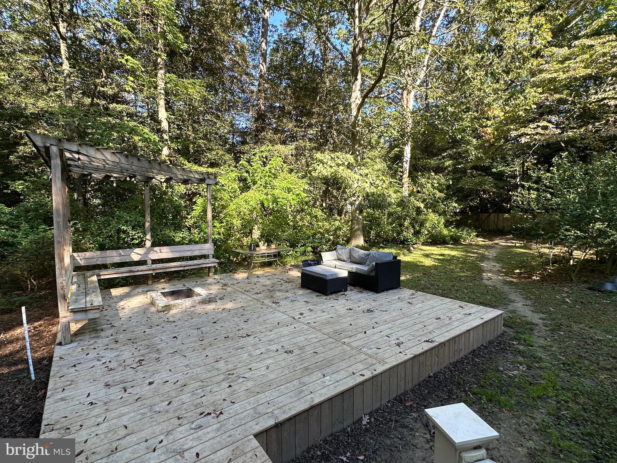 EASTLAKE ESTATES - Residential