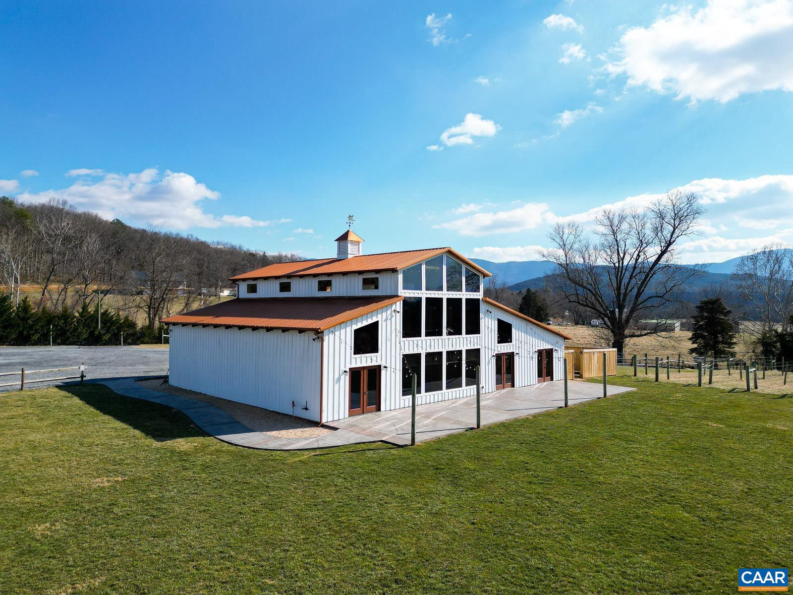 SPRINGFIELD ESTATES - Land