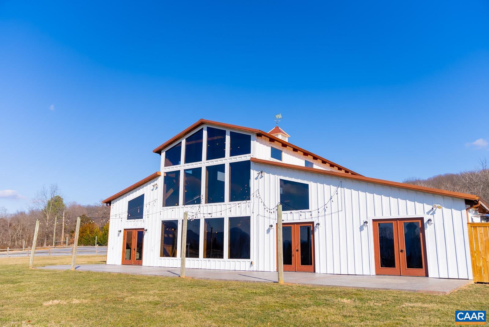 SPRINGFIELD ESTATES - Land