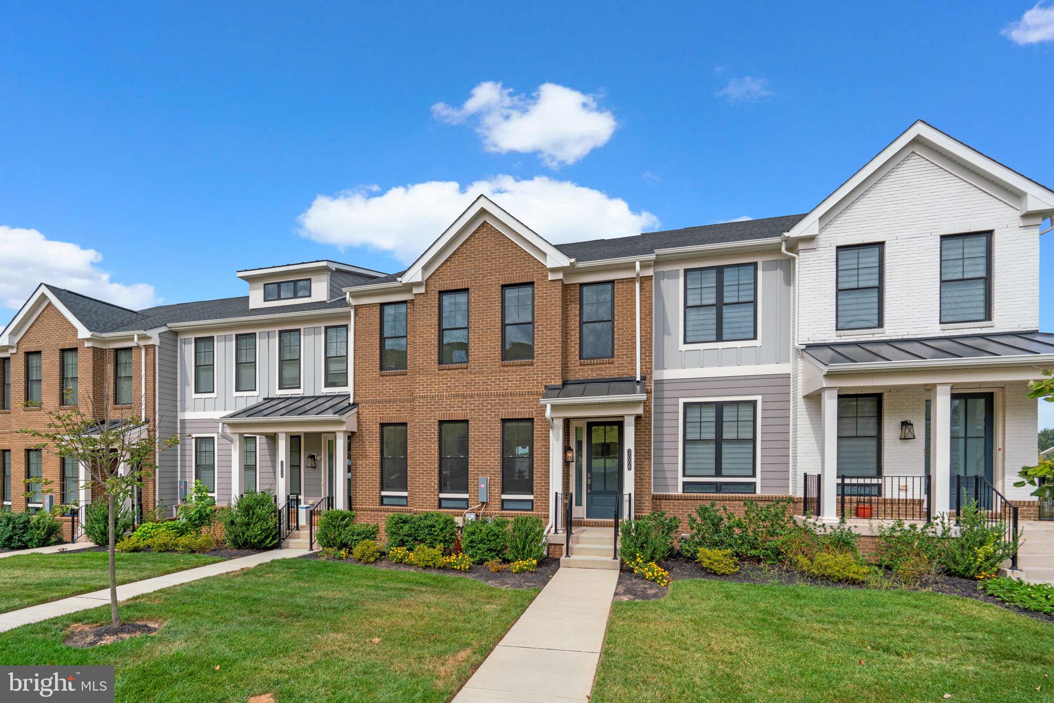 3006 MOUNT VILLA PARKWAY