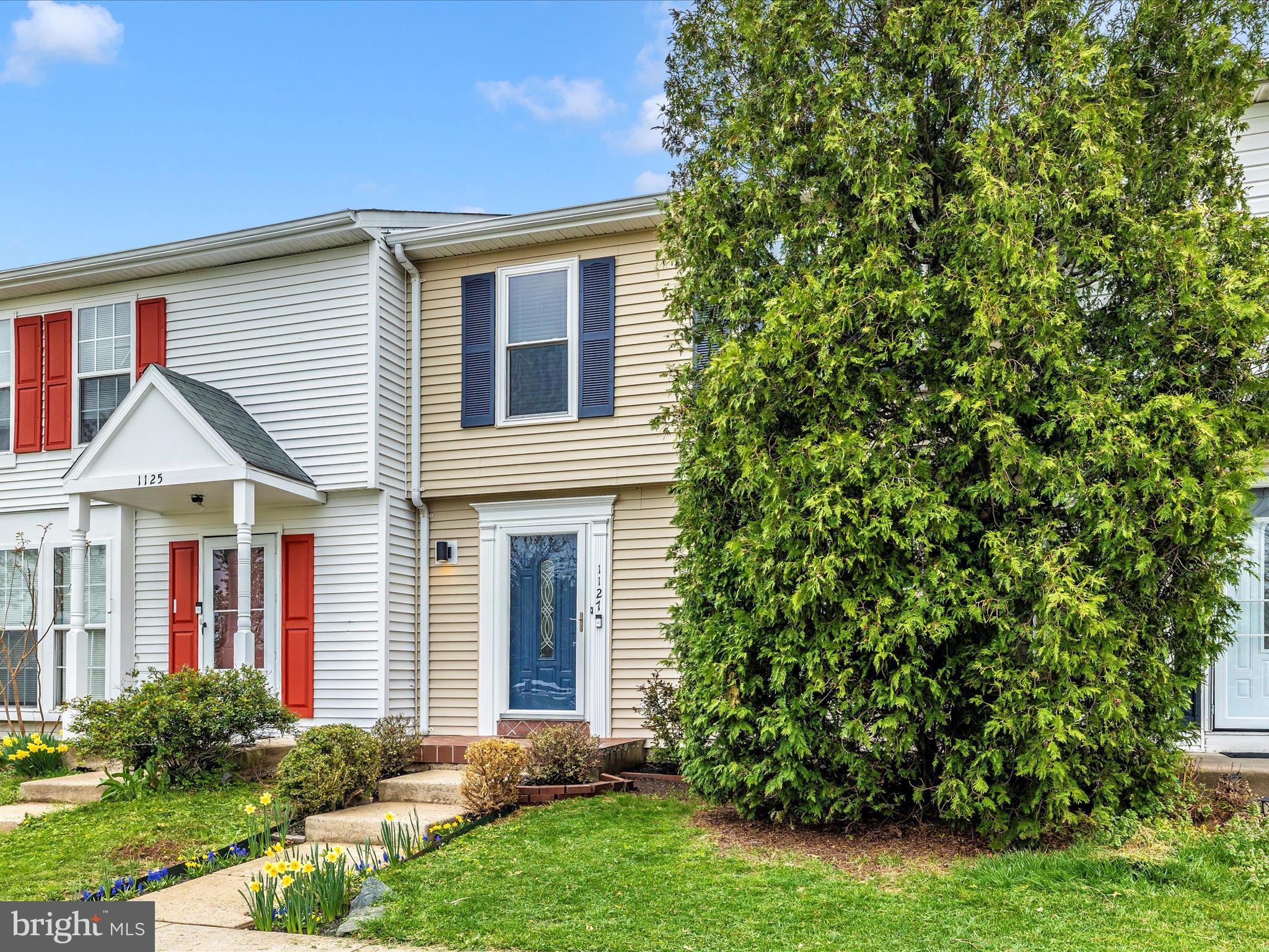 HILLCREST KNOLLS - Residential