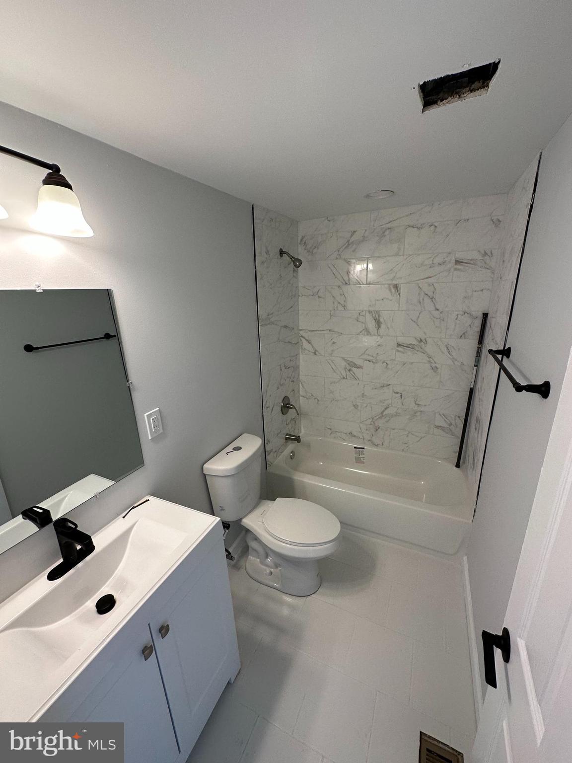 NORTH POINT VILLAGE - Residential