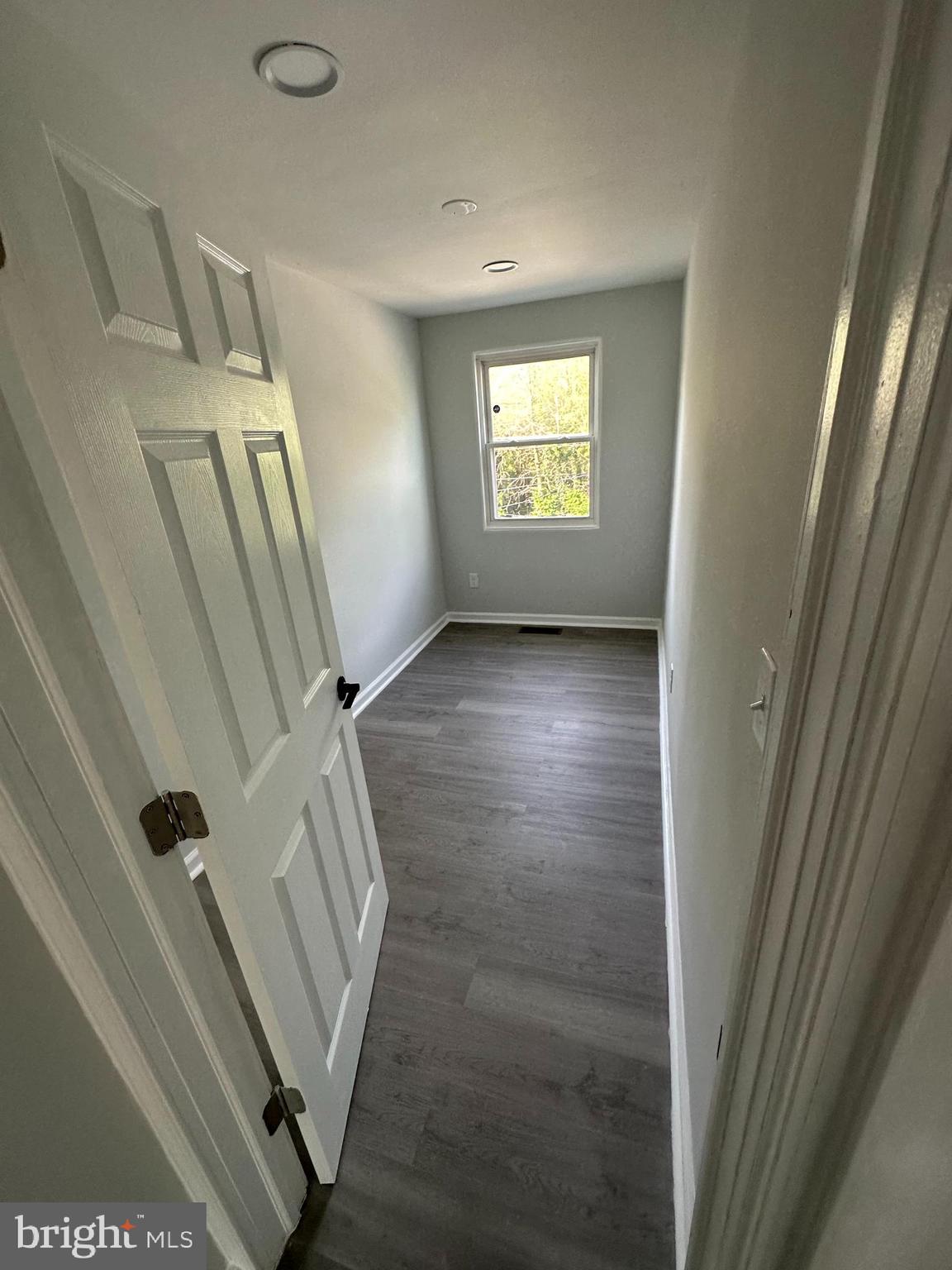 NORTH POINT VILLAGE - Residential